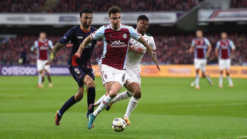 欧洲足坛权力榜大洗牌：朗斯逆袭登顶 阿森纳领跑英超争冠集团