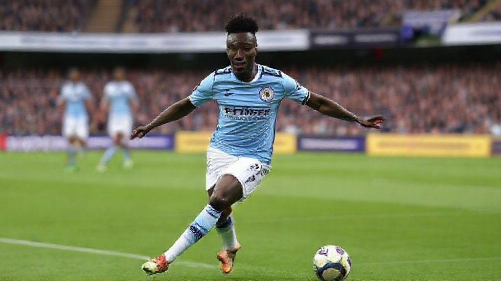 英超冬窗重磅！伯恩茅斯飞翼塞梅尼奥6500万镑解约金引豪门争夺